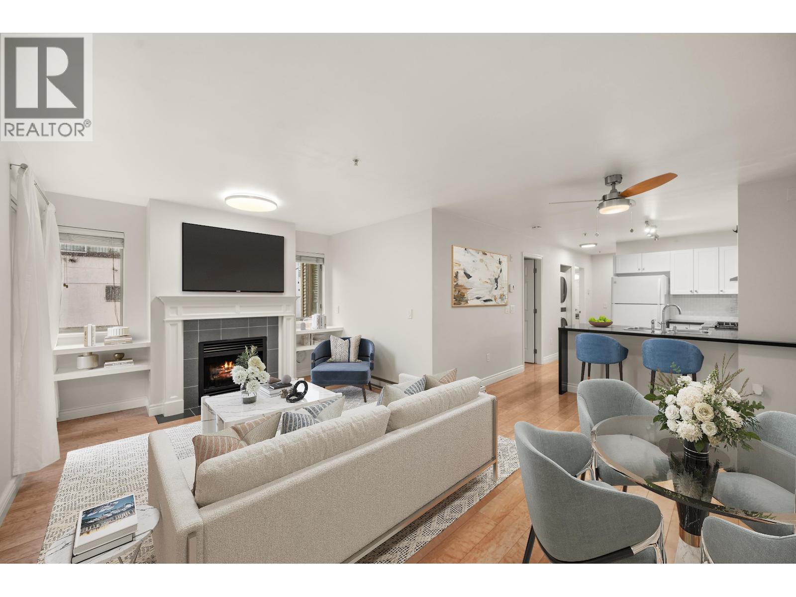 688 E 16th Avenue Unit 206, Vancouver, BC V5T 2V4
