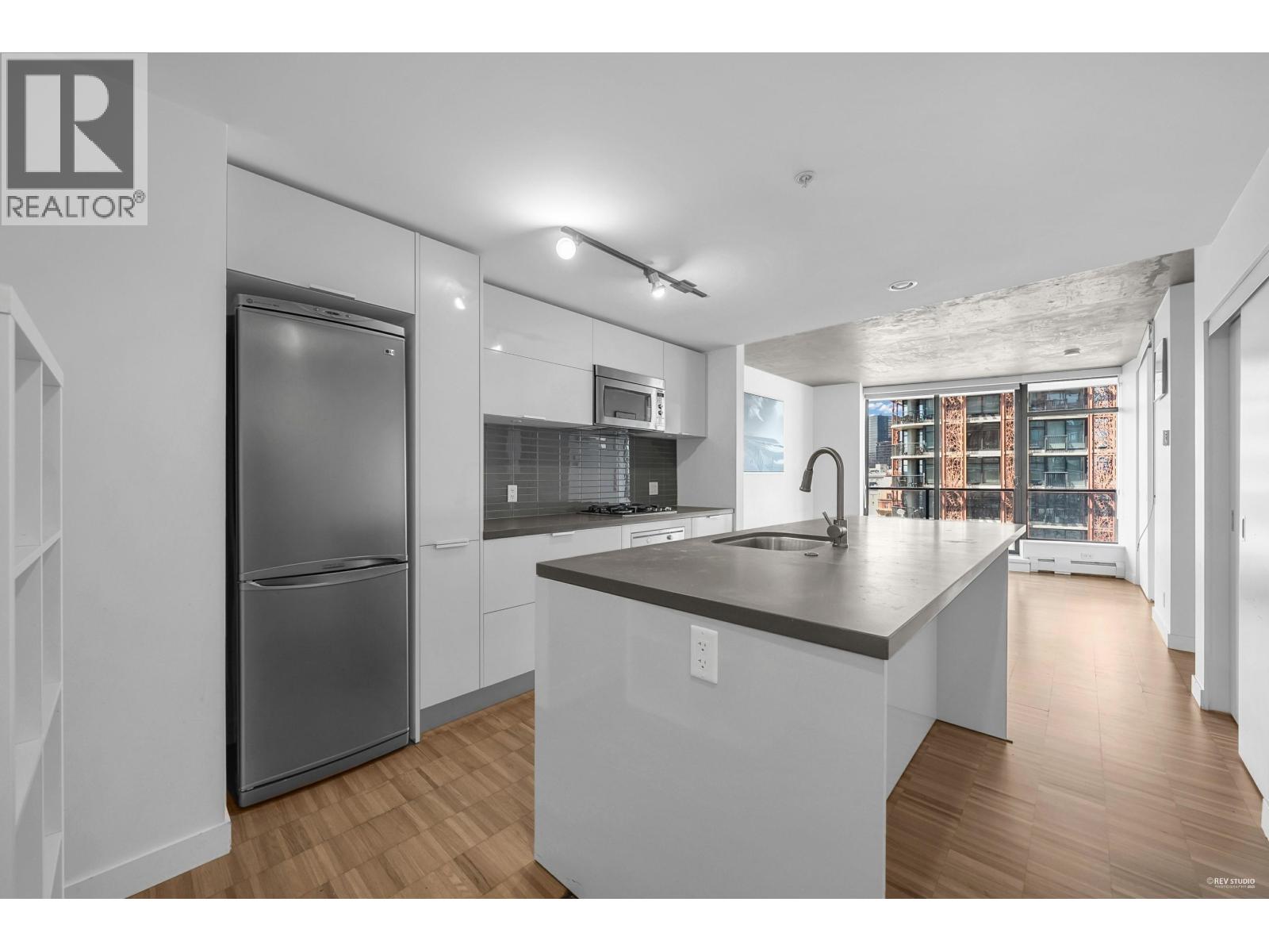 108 W Cordova Street Unit 1707, Vancouver, BC V6B 0G5