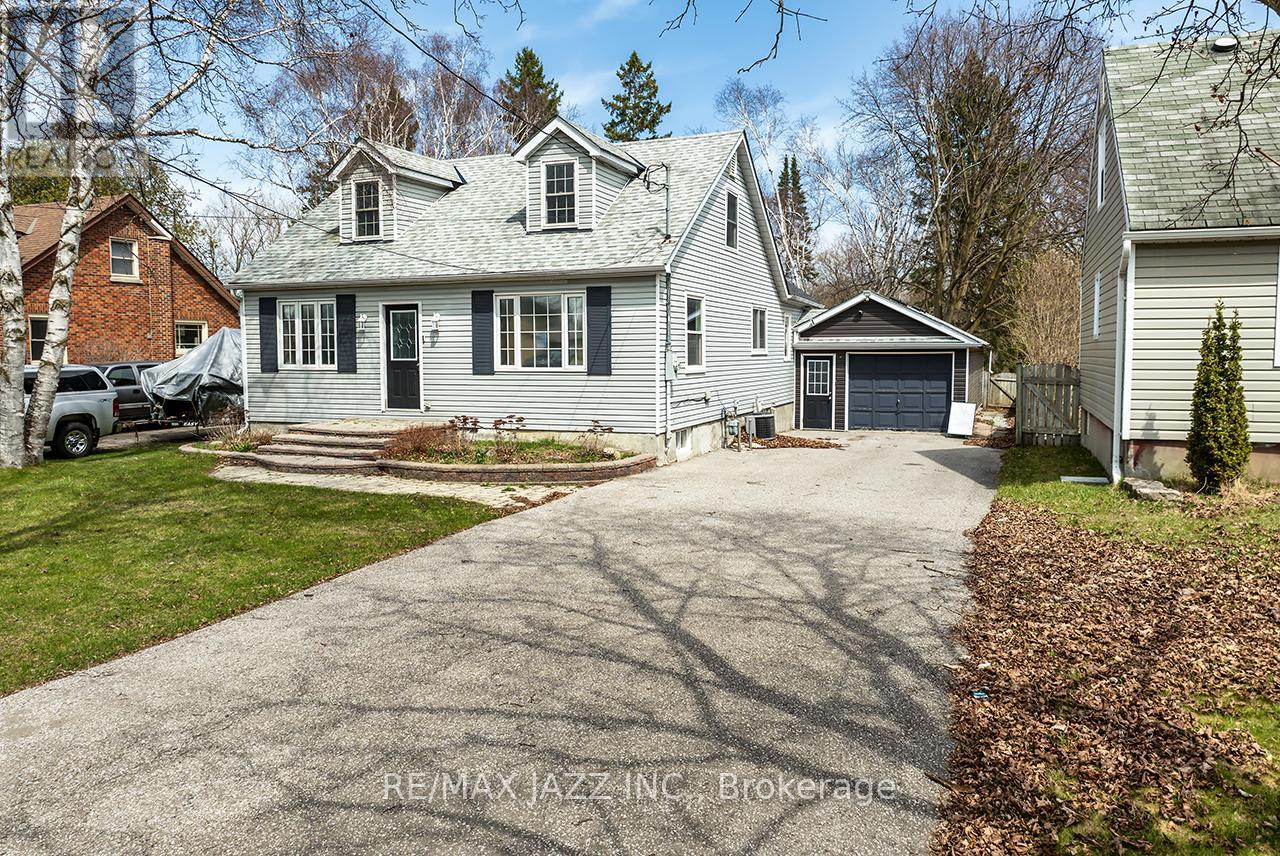 3151 Courtice Rd, Clarington, ON L1E 2H8