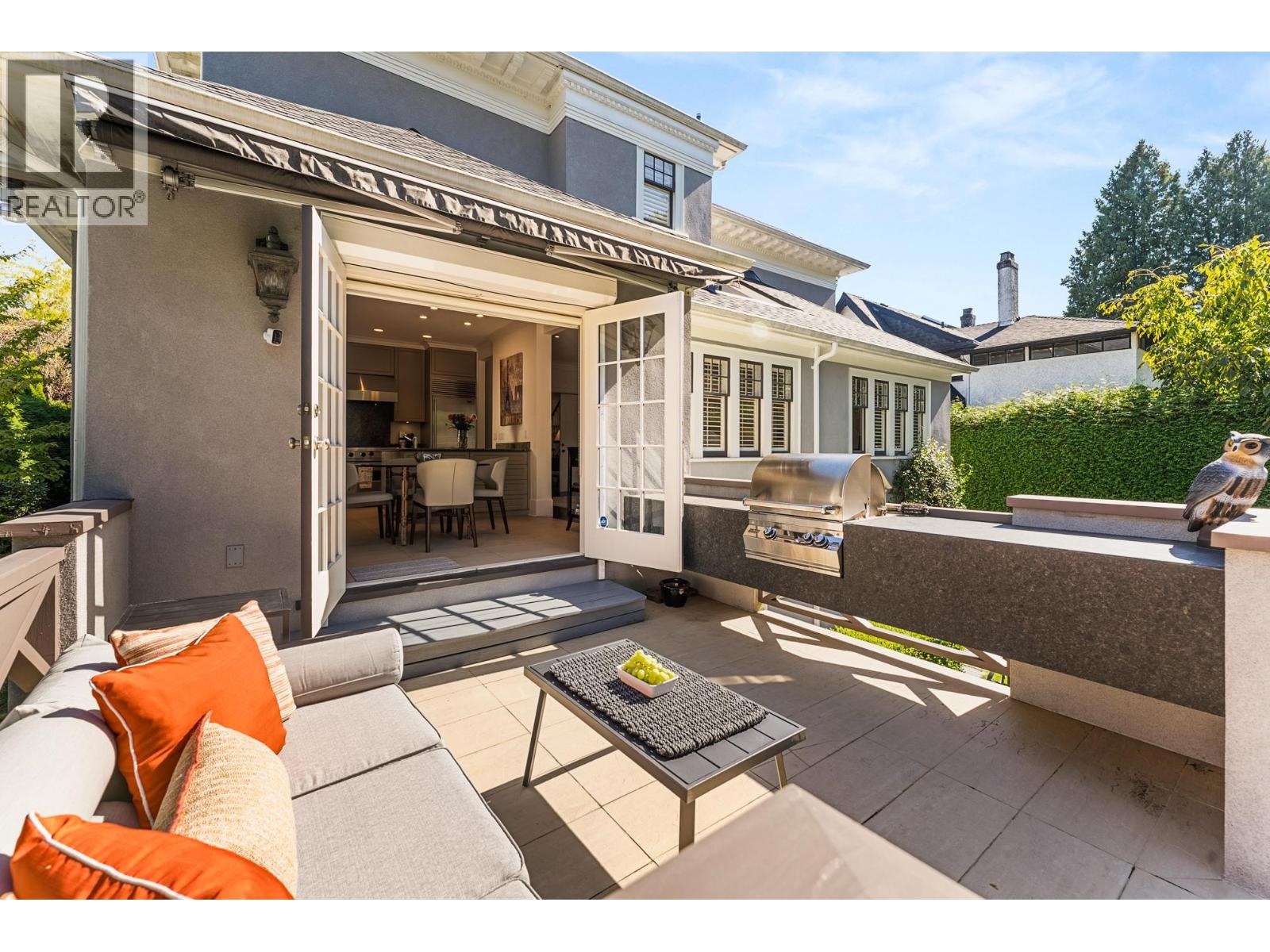 6339 Adera St, Vancouver, BC V6M 3J7