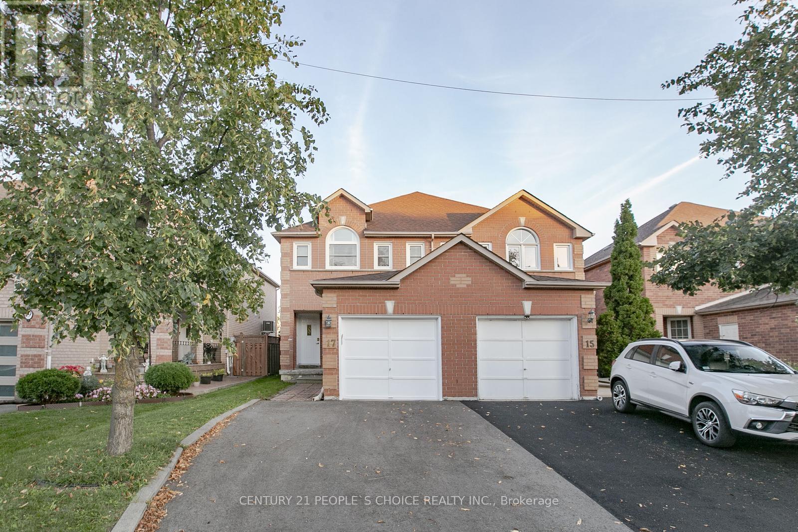 17 Caruso Dr, Brampton, ON L6Y 5B1