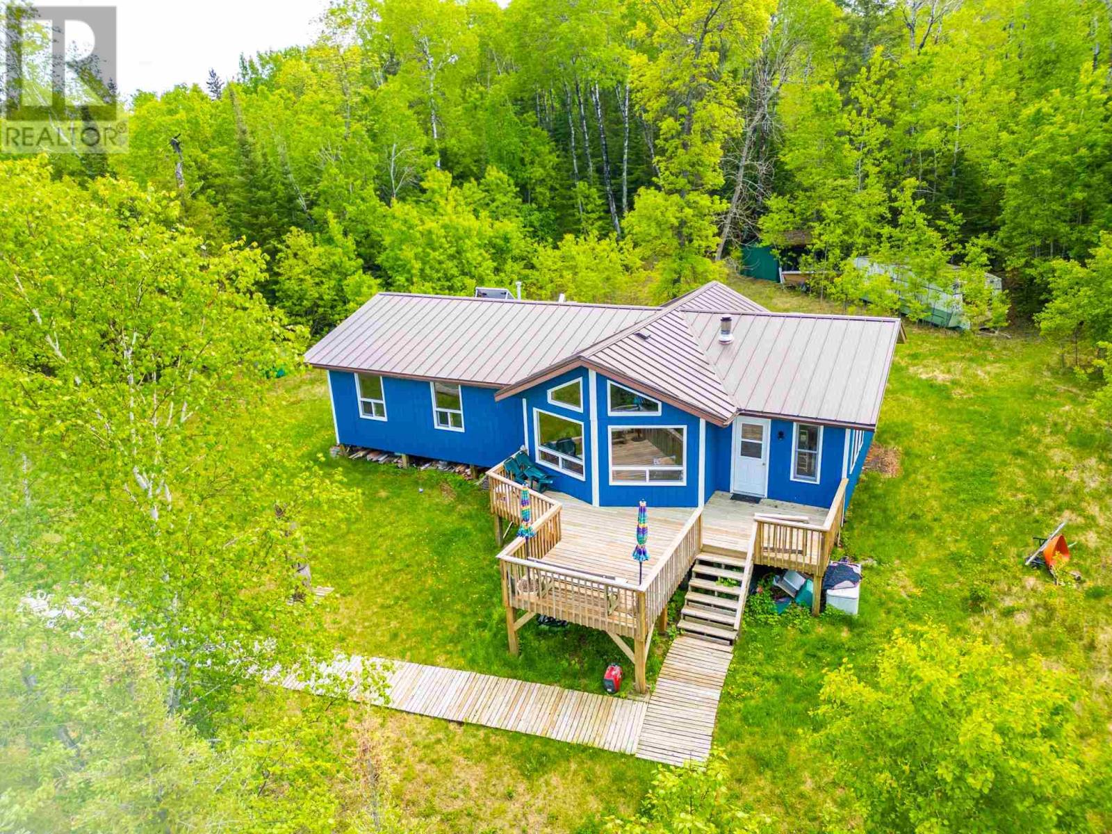2747 Moore Bay, Sioux Narrowsnestor Falls, ON P0X 1H0