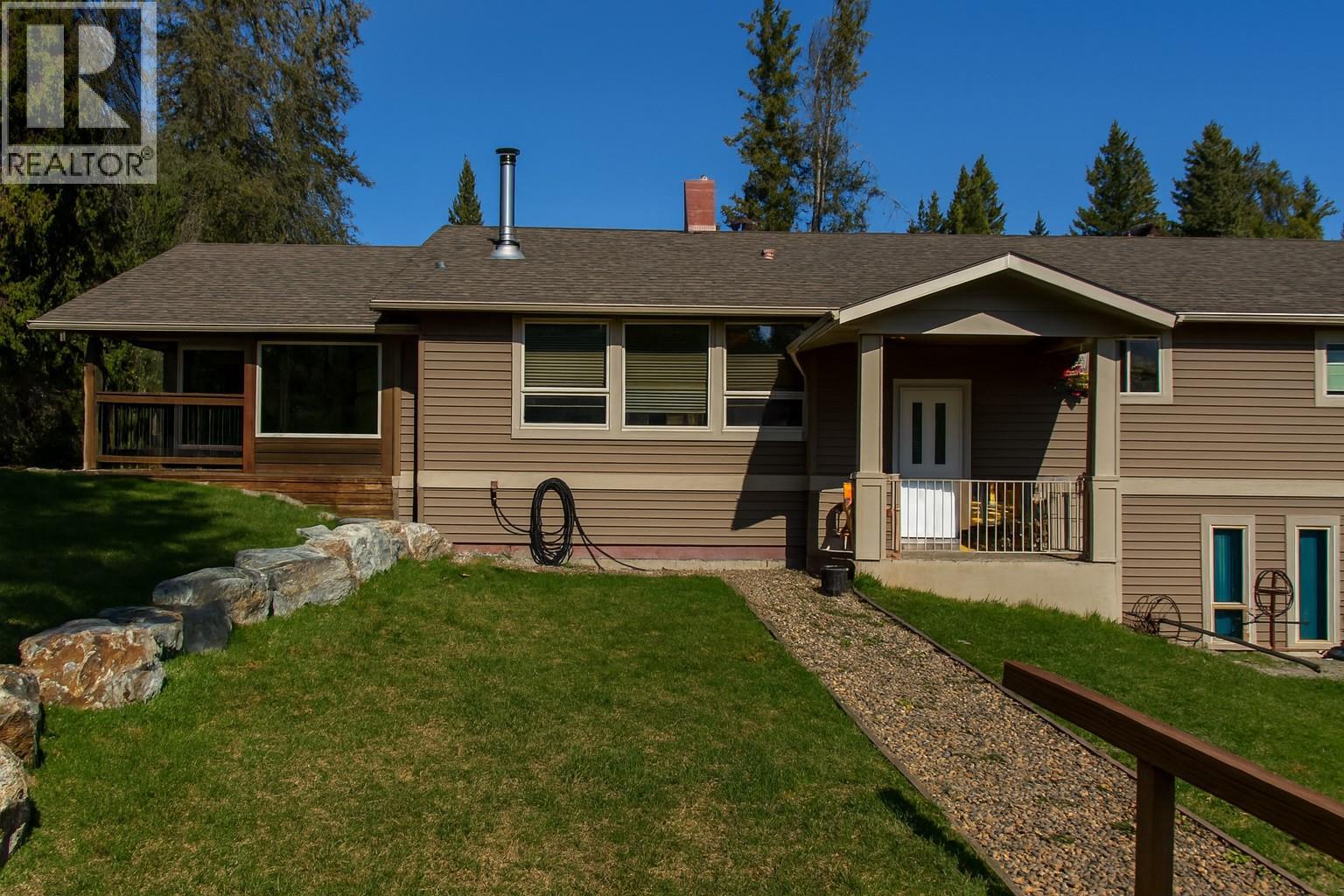 348 Creighton Valley Rd, Lumby, BC V0E 2G1