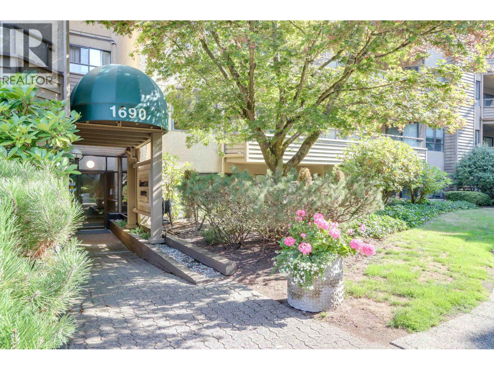 1690 Augusta Avenue #g04, Burnaby, BC V5A 2V6