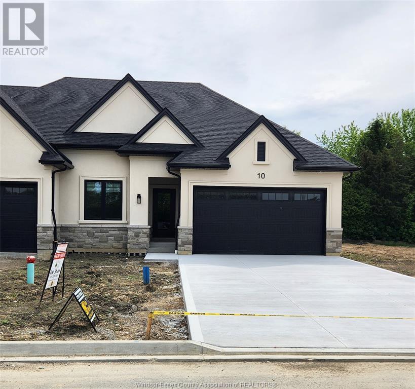 50 Mulberry Ct, Amherstburg, ON N9V 1N3