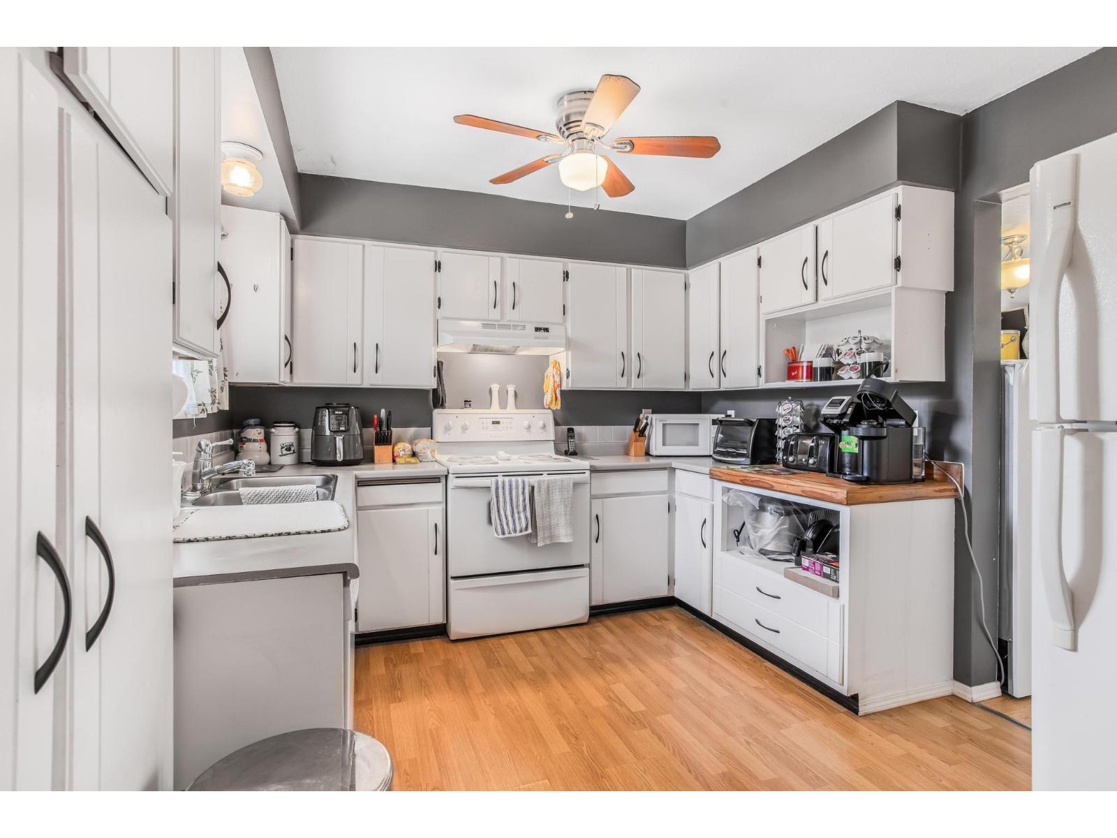 32870 Bevan Way Unit 6, Abbotsford, BC V2S 6R3