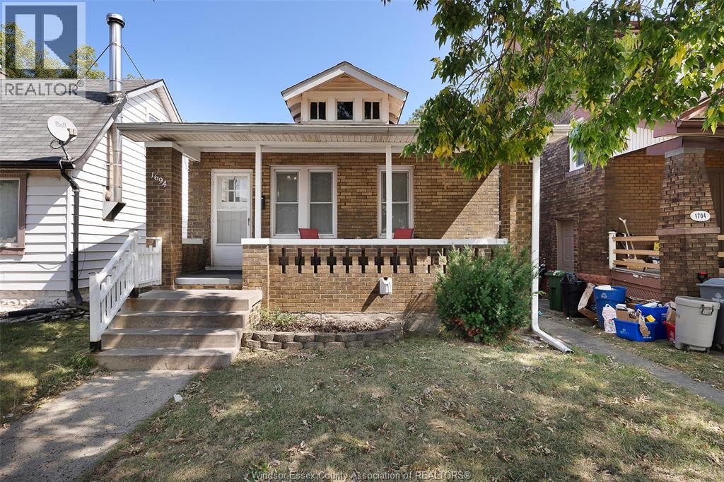 1694 Mercer St, Windsor, ON N8X 3P7