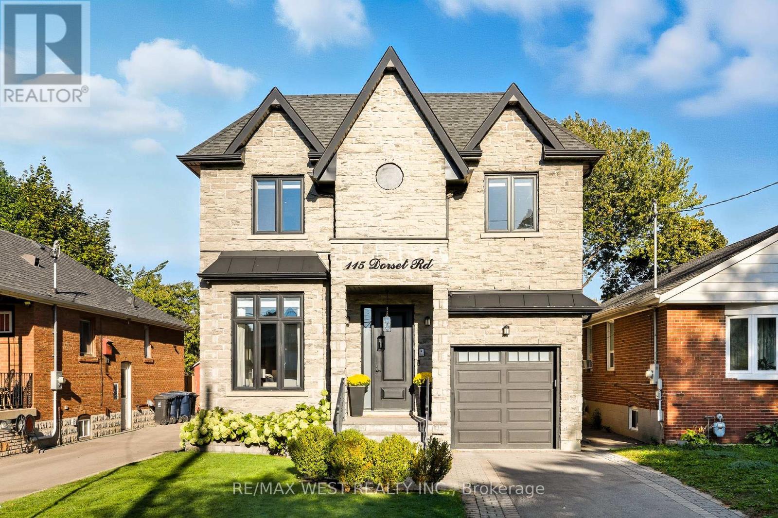 115 Dorset Rd, Toronto, ON M1M 2S9
