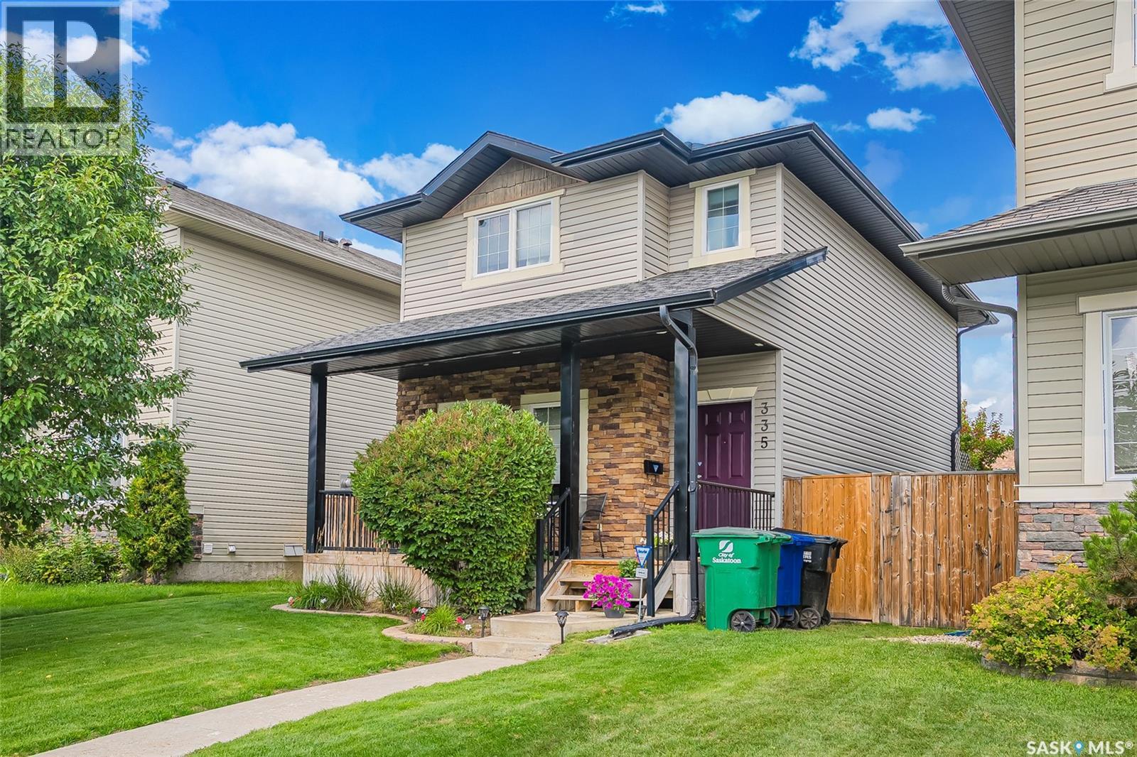 335 Lynd Ln, Saskatoon, SK S7T 0B1