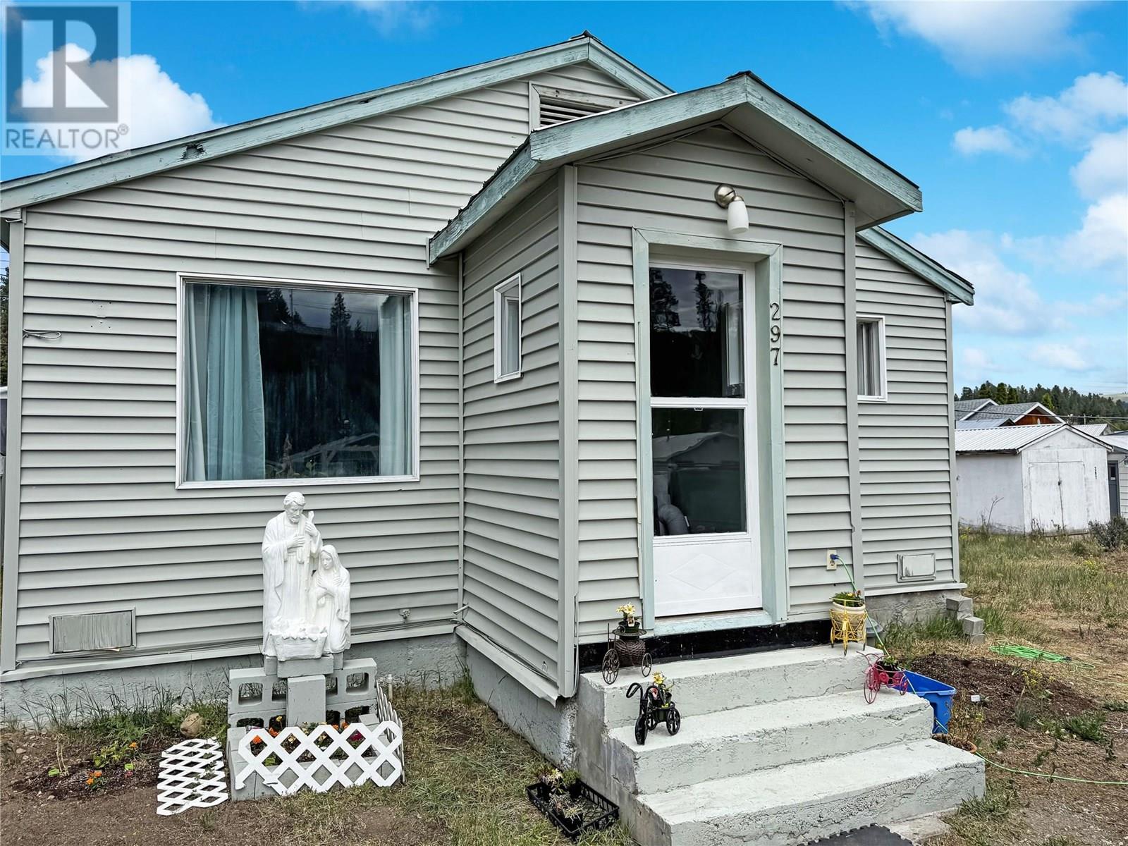 297 Lachine Ave, Princeton, BC V0X 1W0