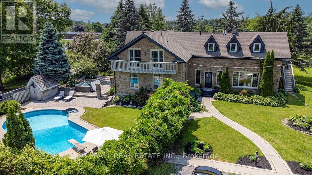 587 Centre Line, Selwyn, ON K9J 6X5