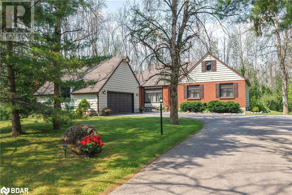 131 Courtland St, Ramara, ON L3V 6H7