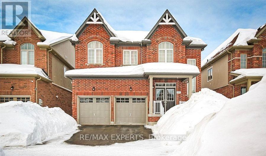 144 Gold Park Gate, Essa Angus, ON L3W 0B4