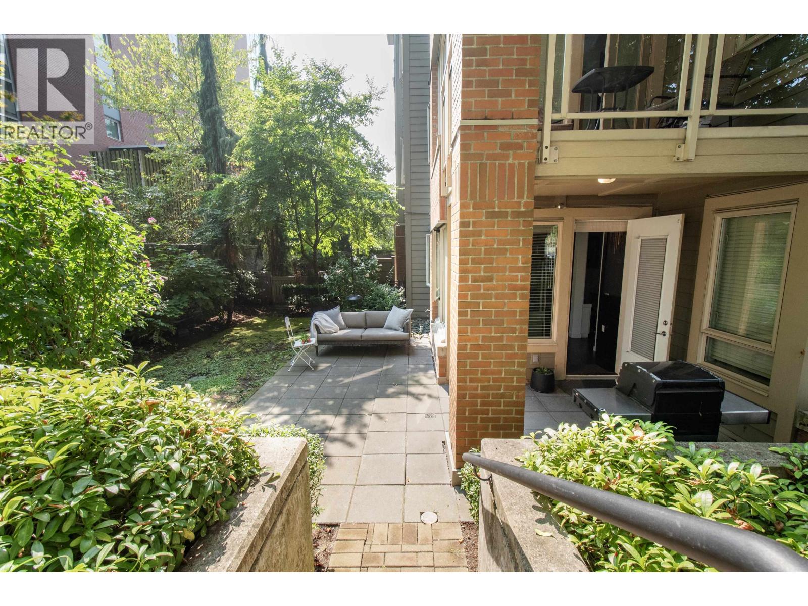 119 W 22nd Street Unit 116, North Vancouver, BC V7M 0B4