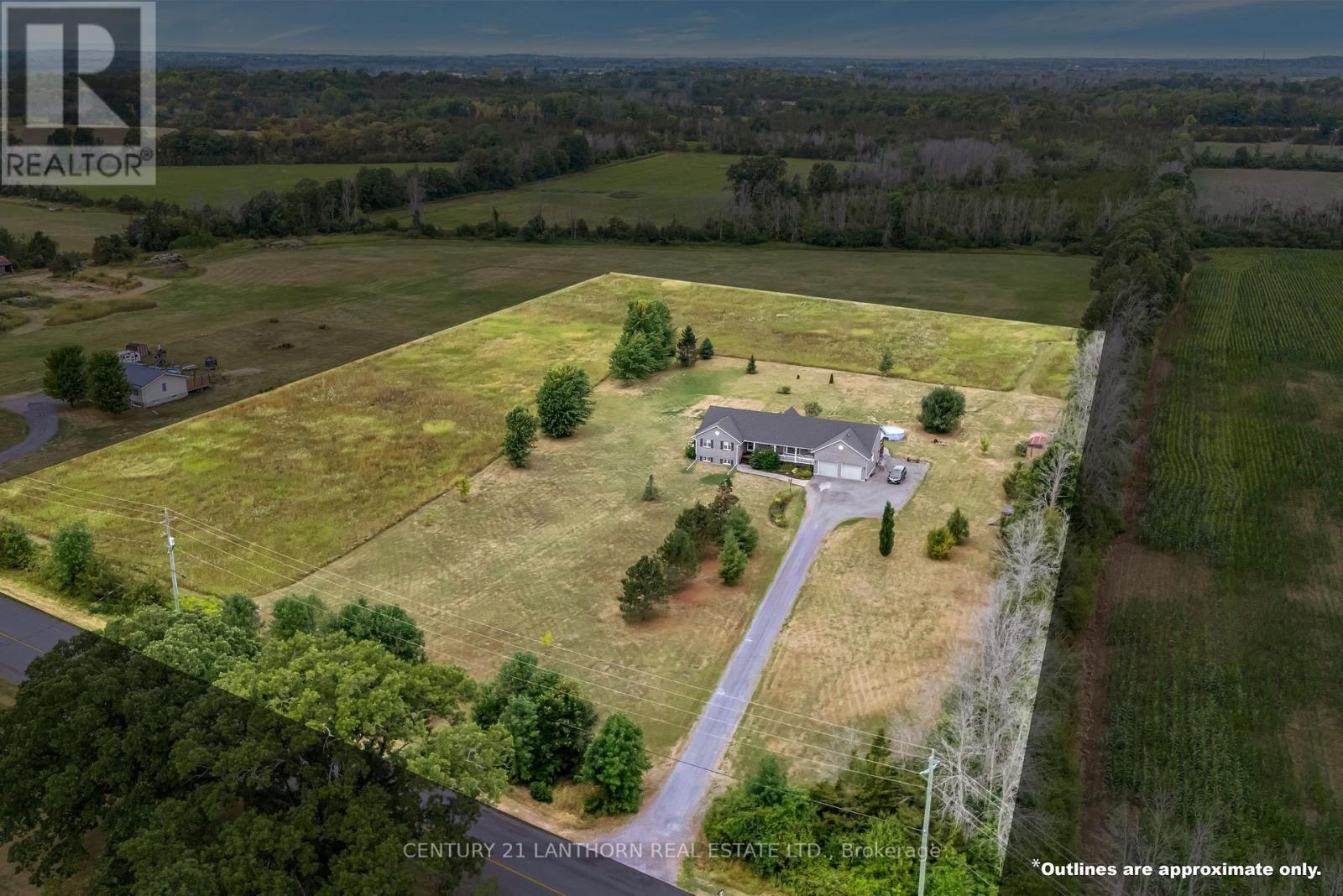 1489 Airport Pkwy, Tyendinaga Tyendinaga Township, ON K8N 4Z6