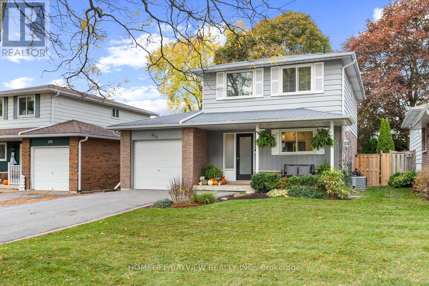 255 Stouffer St W, Whitchurch-Stouffville, ON L4A 4Z1
