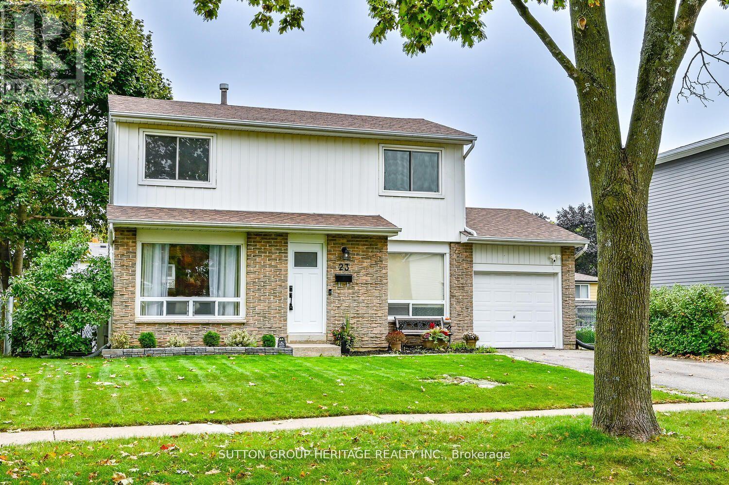 23 Swanston Cres, Ajax, ON L1S 3J5