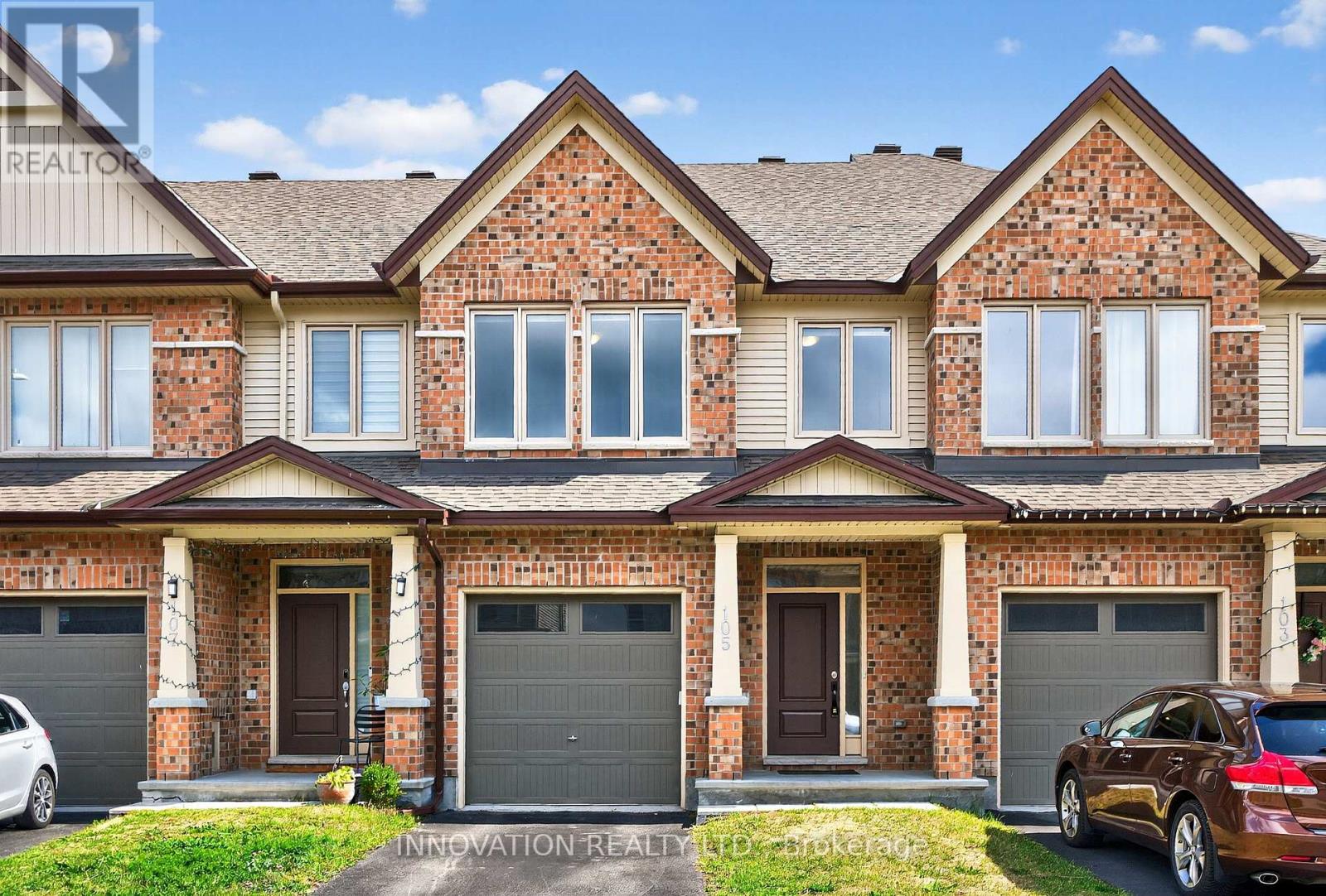 105 Nepeta Cres, Ottawa, ON K1T 3V9