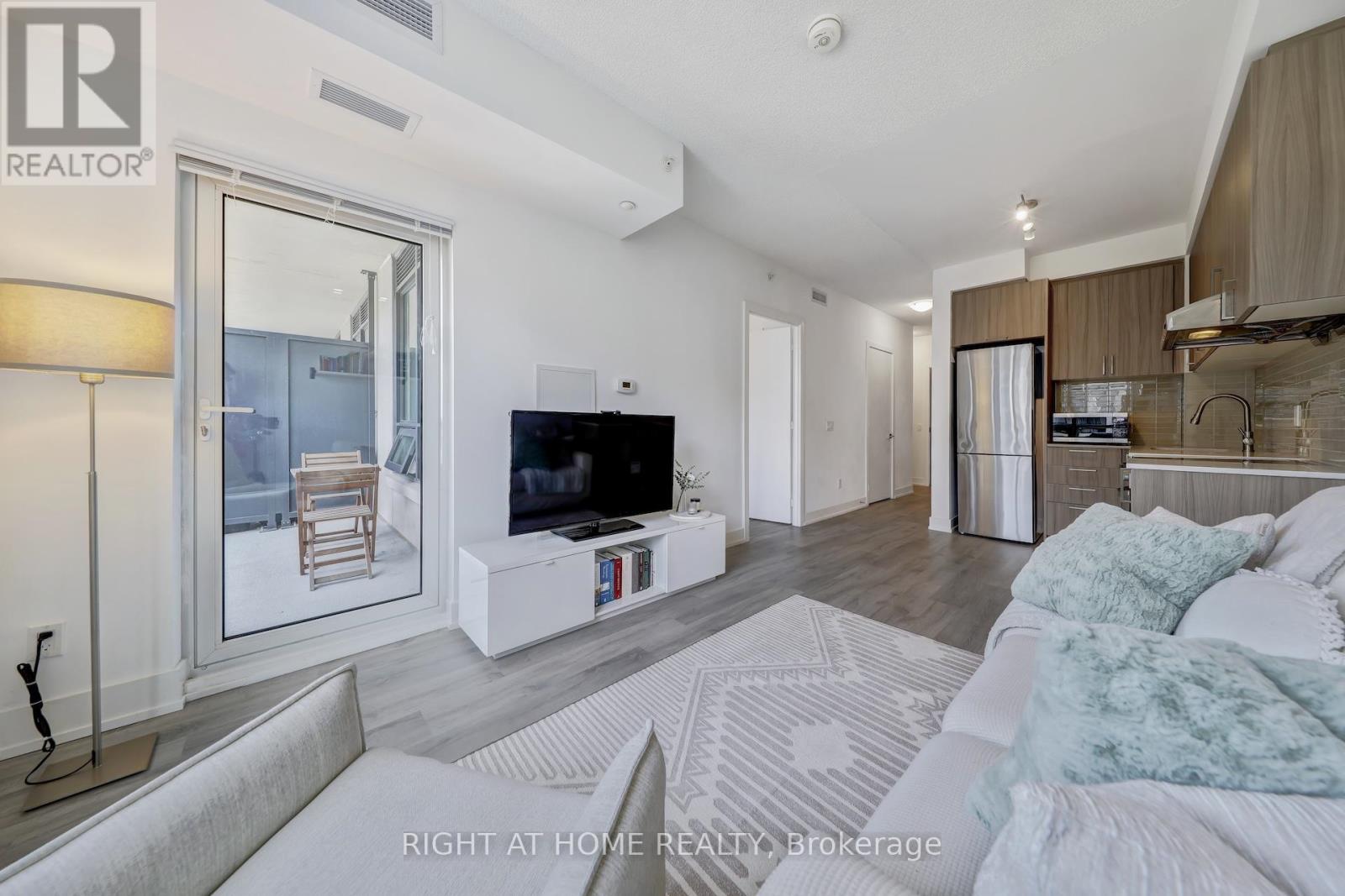 602 Unit 278 Buchanan Dr #e, Markham, ON L3R 6J1