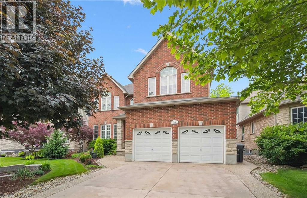 32 Frasson Dr, Guelph, ON N1E 7J9