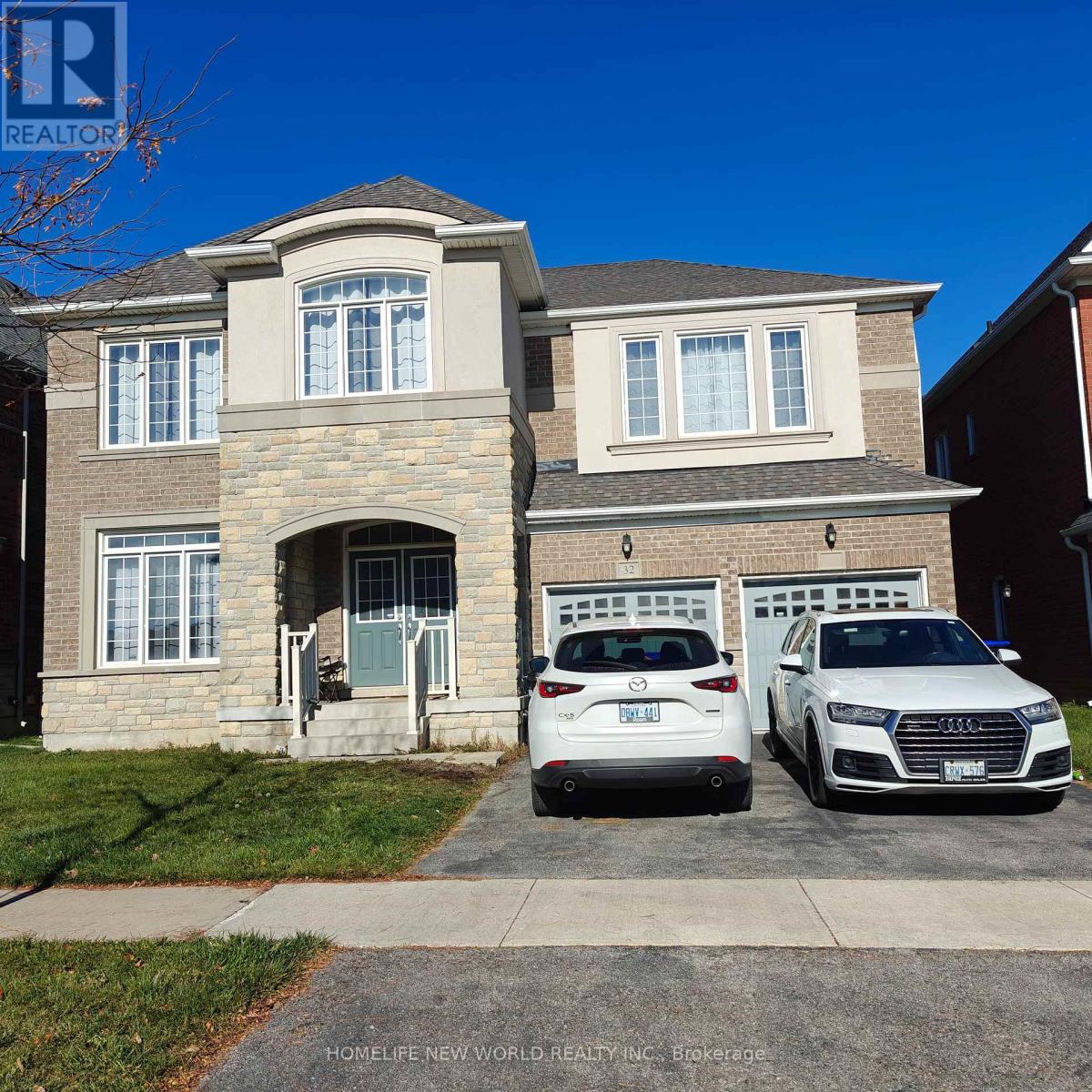 32 Citrine Dr, Bradford West Gwillimbury, ON L3Z 0T5