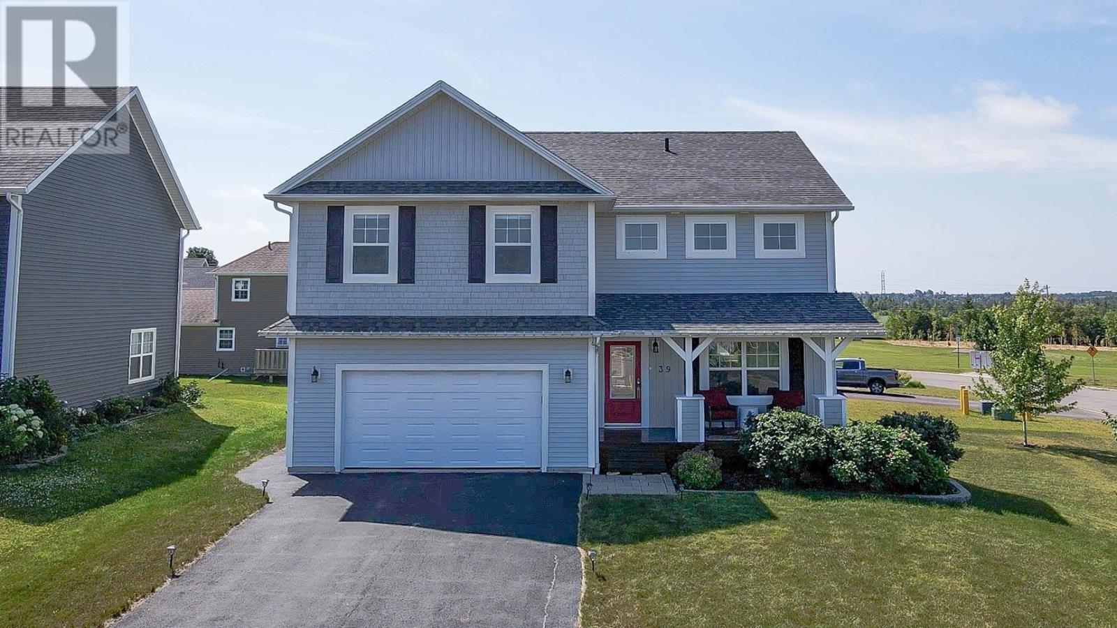 39 Chancellor St, Charlottetown, PE C1E 0G1