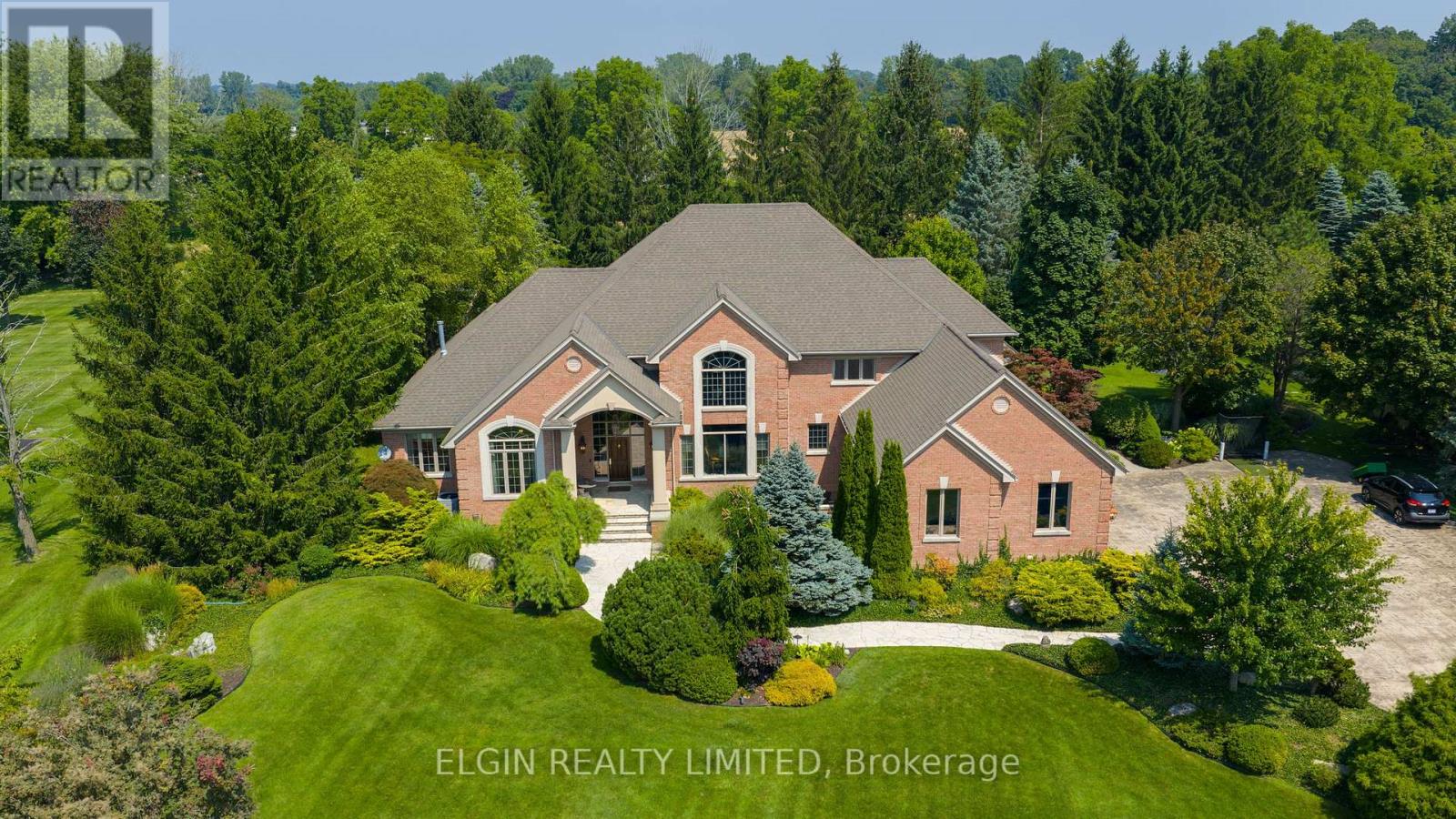 42672 Meadow Wood Ln, Central Elgin, ON N0L 2L0