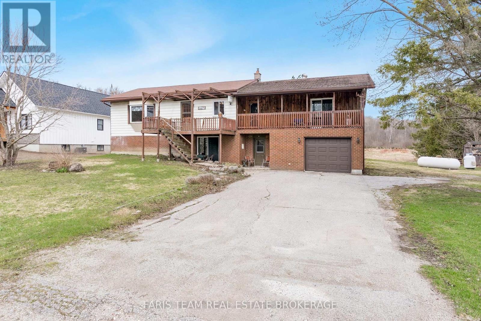 3410 Reservoir Rd, Severn, ON L0K 1E0