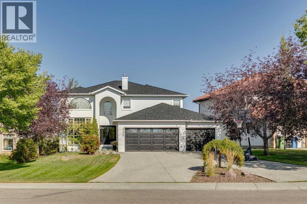 4207 Edgevalley Lndg NW, Calgary, AB T3A 5V2