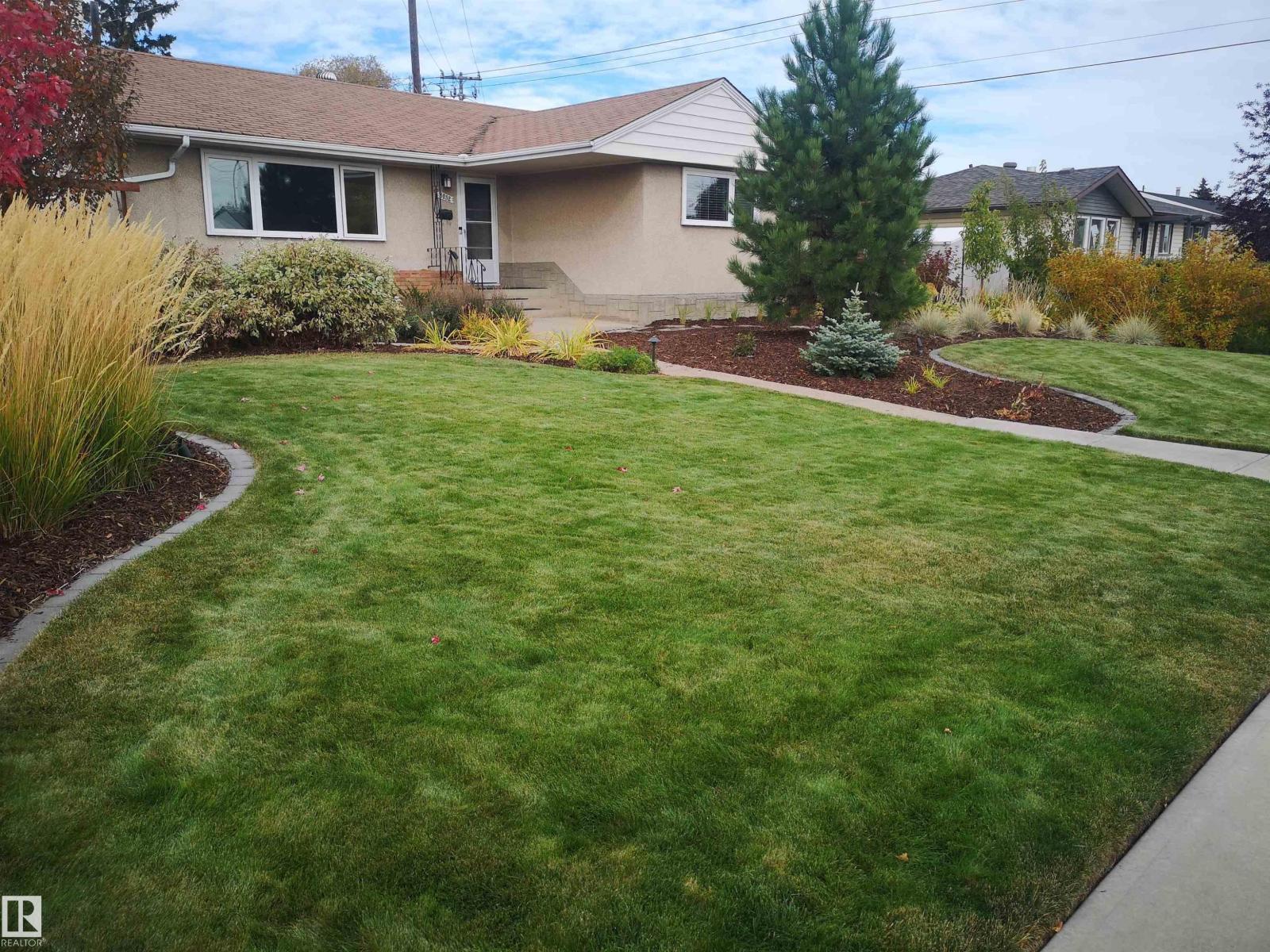 70 Av Nw Unit 8032, Edmonton, AB T6C 0A5