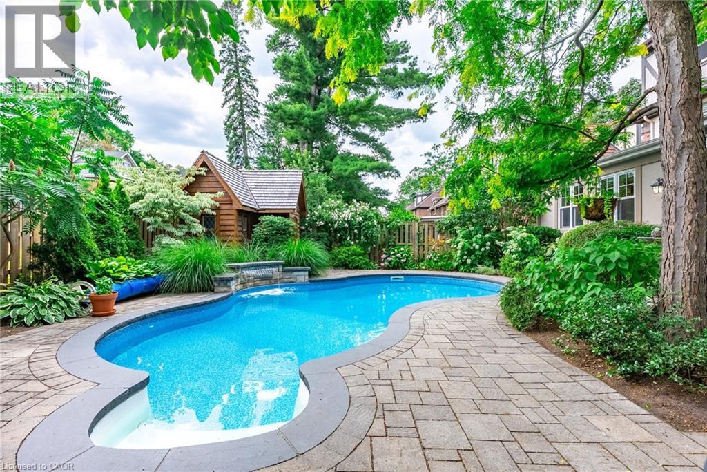 158 Dalewood Cres, Hamilton, ON L8S 4B7