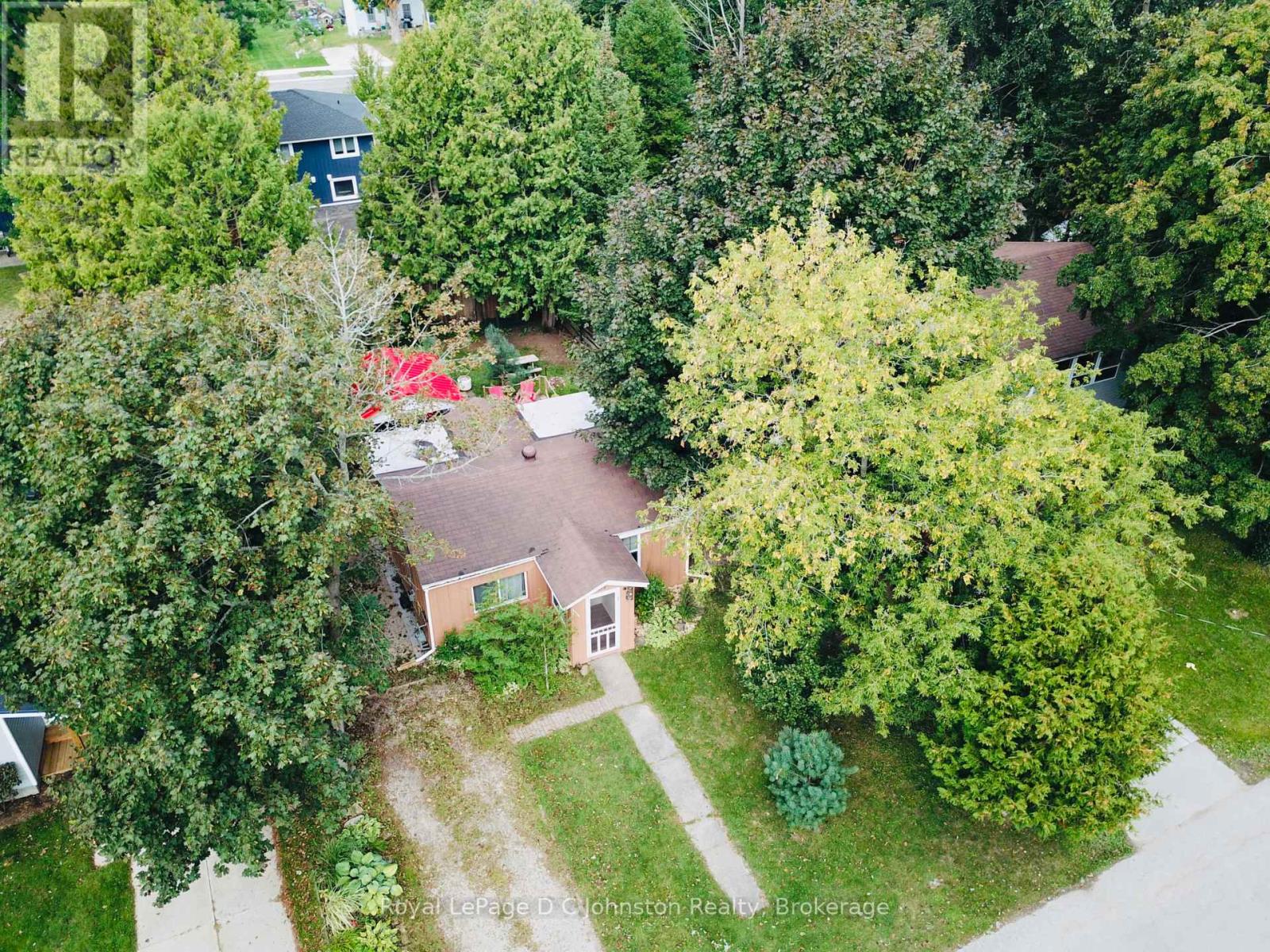 175 Belcher Ln, Saugeen Shores, ON N0H 2L0