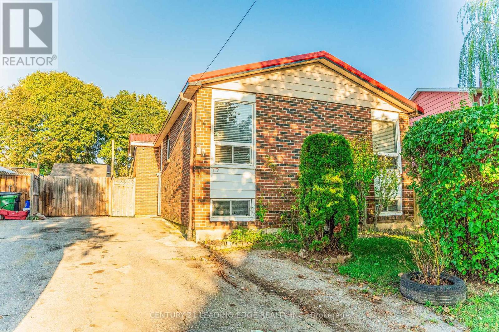77 Snowball Cres, Toronto, ON M1B 1S5