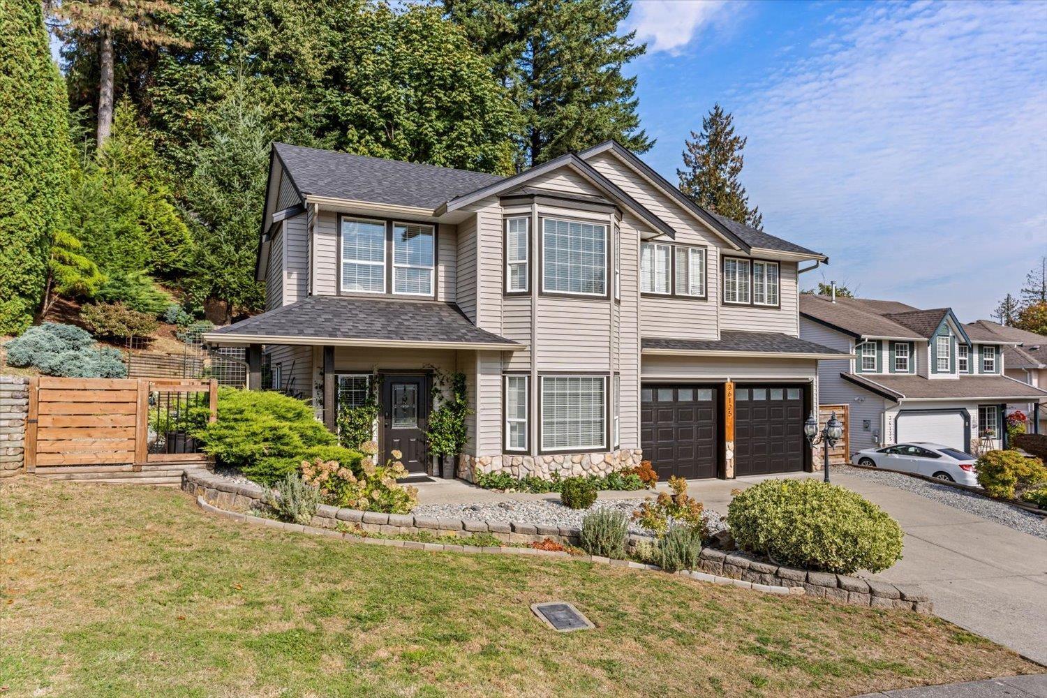 36125 Marshall Rd, Abbotsford, BC V3G 2W9