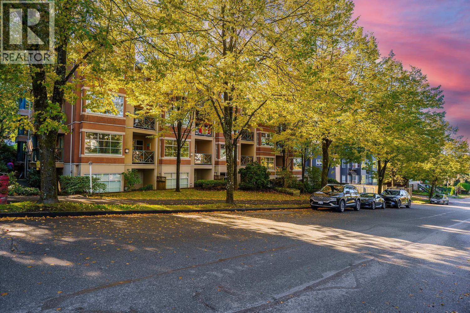 2388 Triumph Street Unit 410, Vancouver, BC V5L 1L5