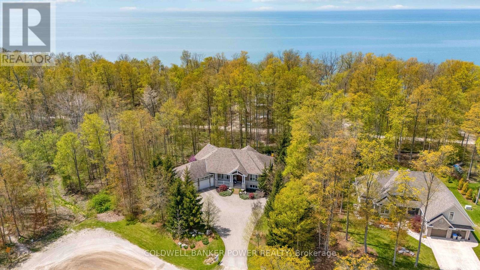 75331 Maxobel Rd, Bluewater, ON N0M 1G0