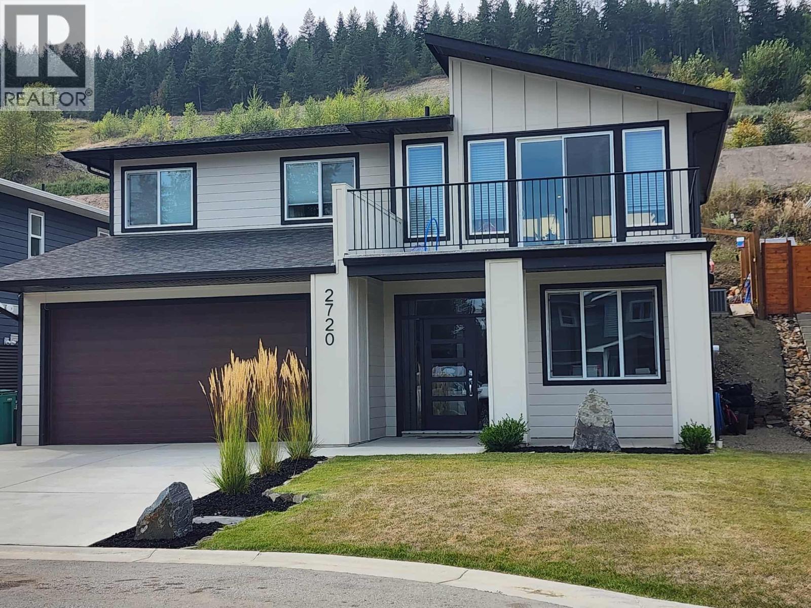 2720 Cedar Ridge St, Lumby, BC V0E 2G5
