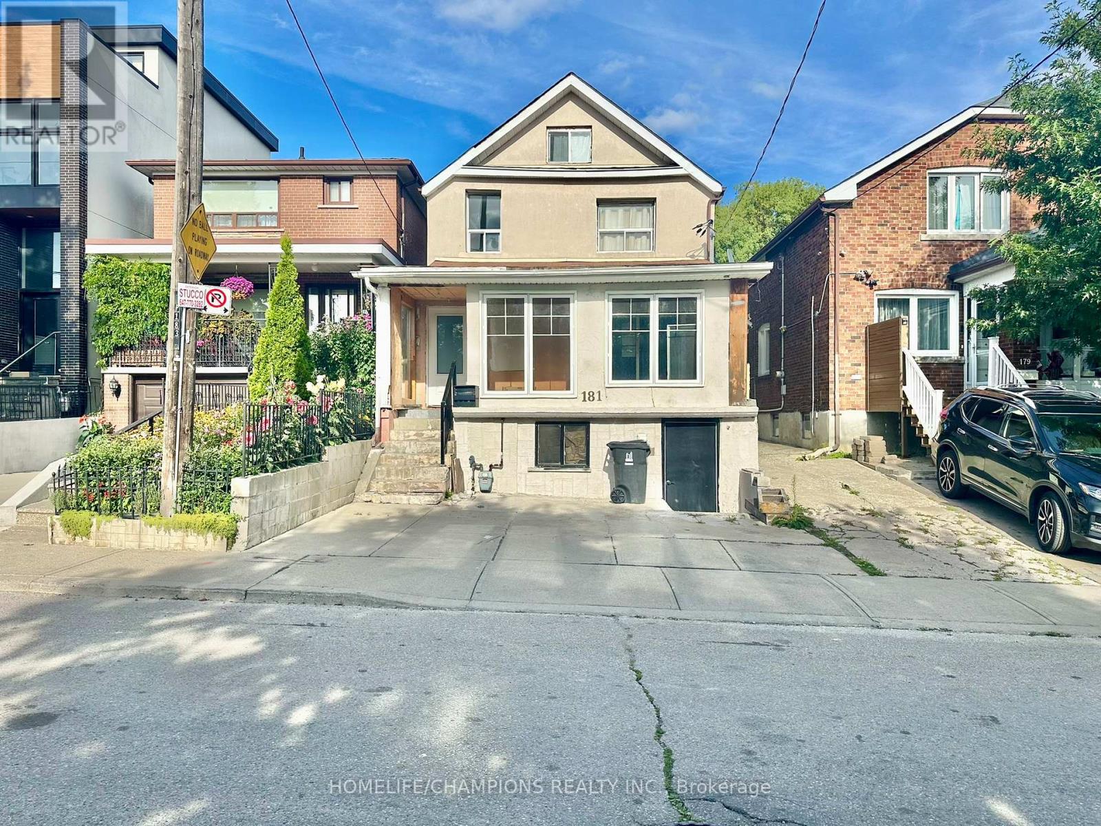 181 Cedric Ave, Toronto, ON M6C 3X7