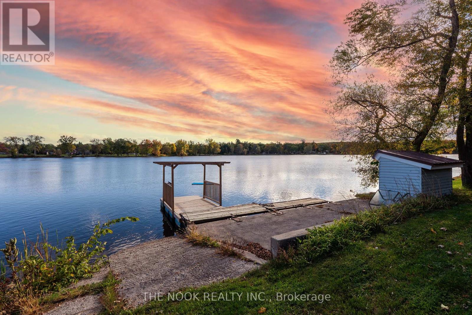 542 Rosebush Rd, Quinte West, ON K0K 2C0