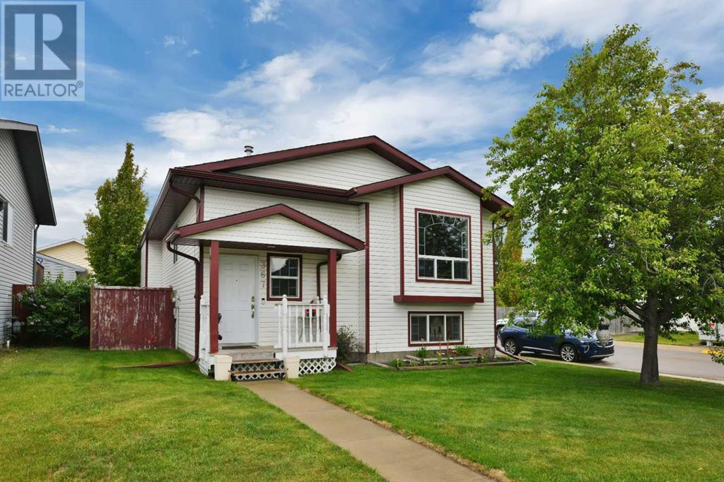 367 Duston St, Red Deer, AB T4R 3J9 | MLS #A2142532 | Houseful