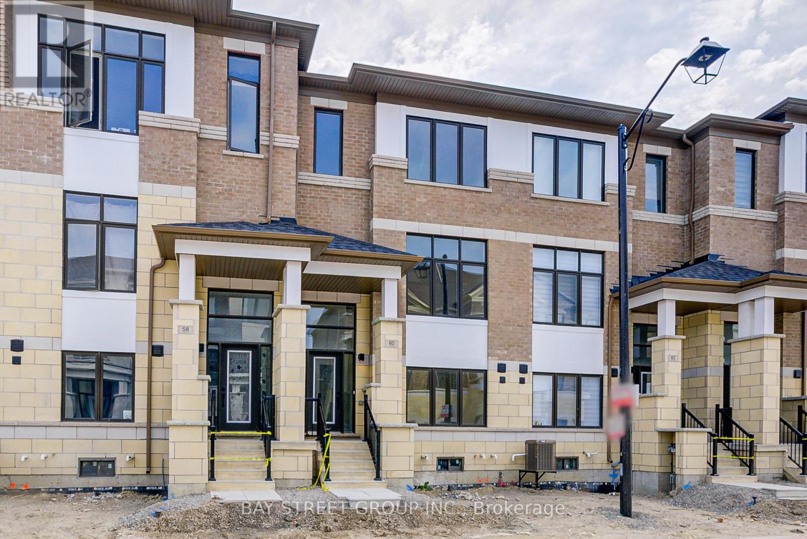 60 Seine Ln, Richmond Hill, ON L4S 0P9