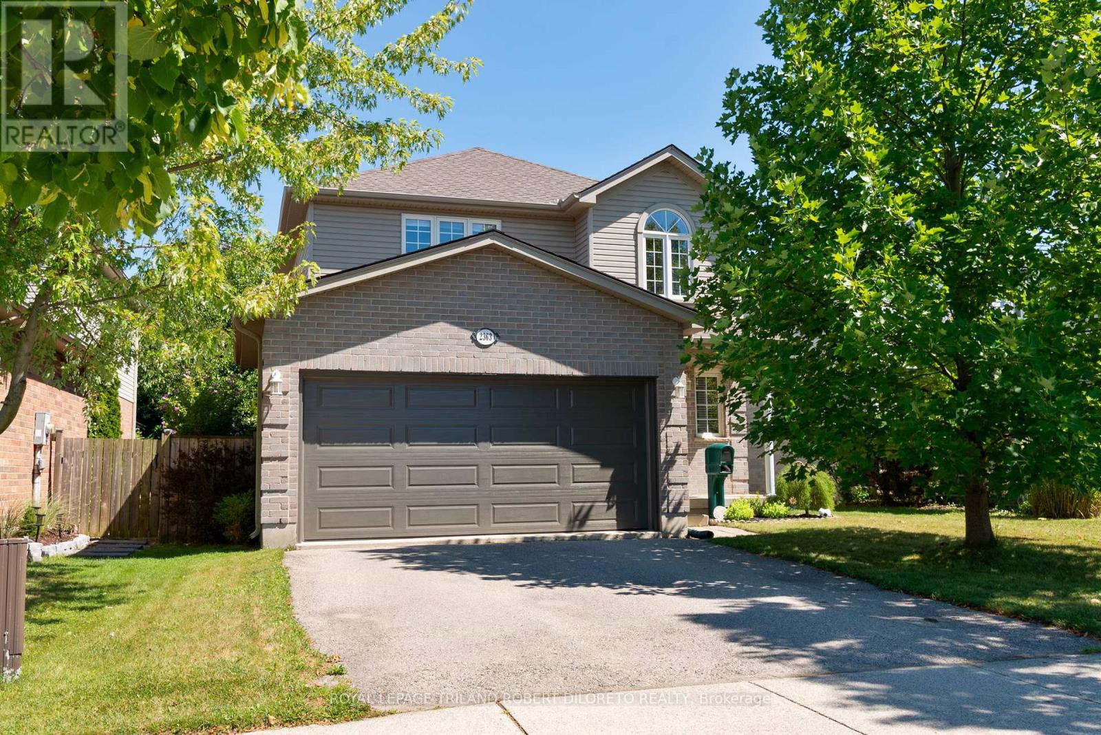 2363 Meadowgate Blvd, London, ON N6M 1L7