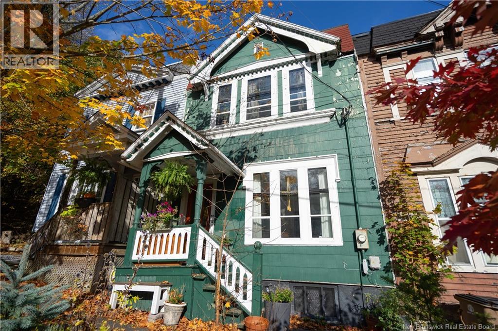 83 Summer St, Saint John, NB E2K 3Y1
