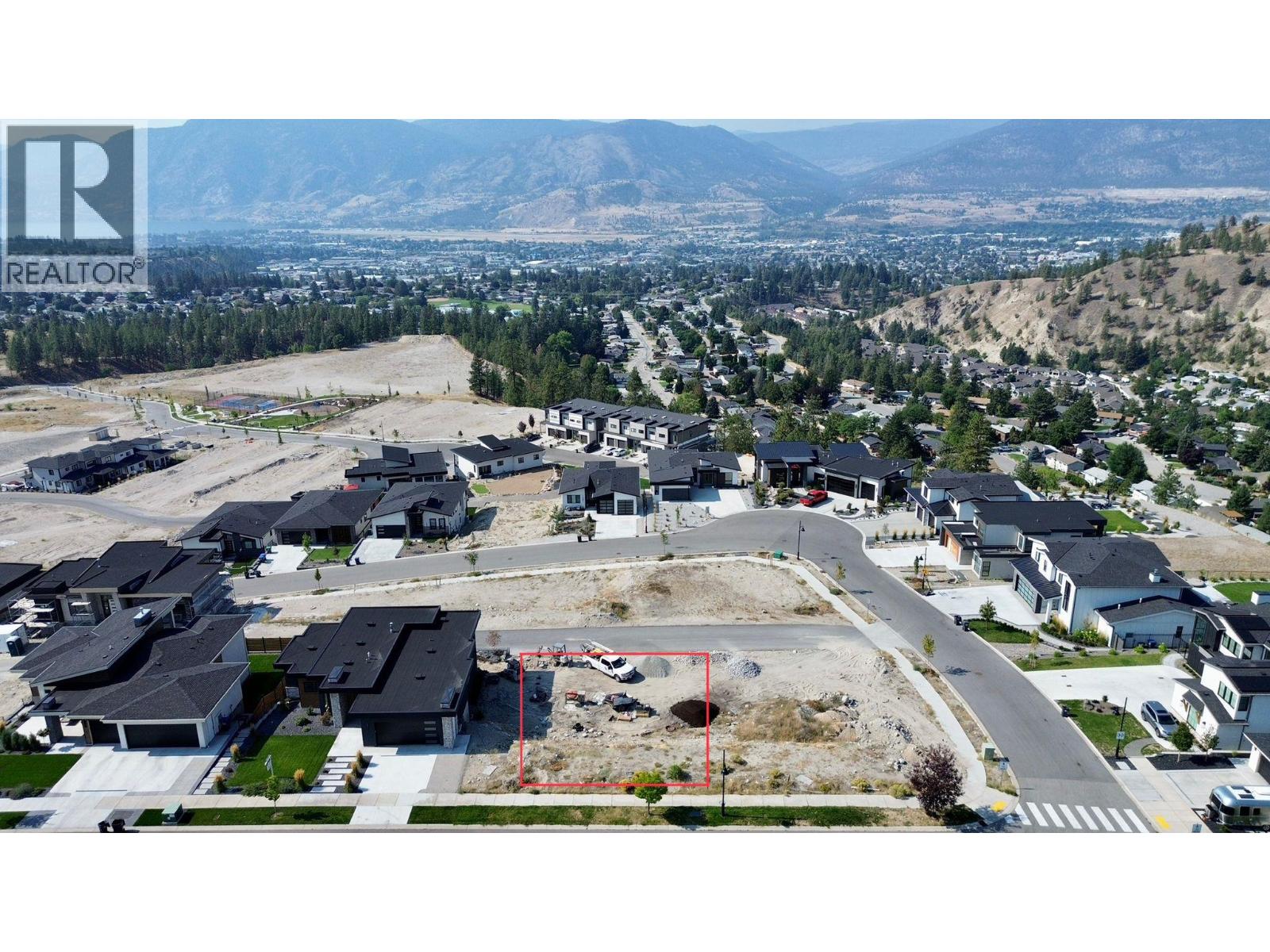 1063 Elk St, Penticton, BC V2A 0C9