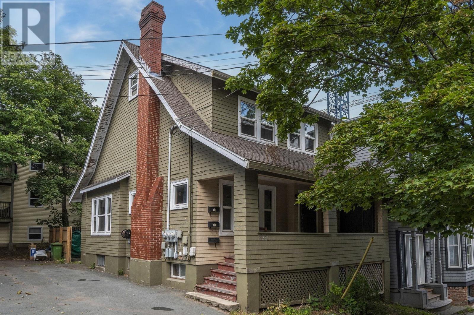 5231 Tobin St, Halifax, NS B3J 1A4