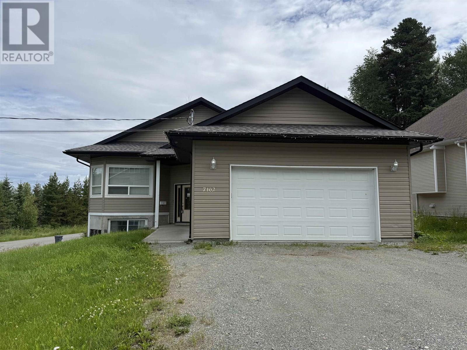 7102 Elk Rd, Prince George, BC V2N 5N9