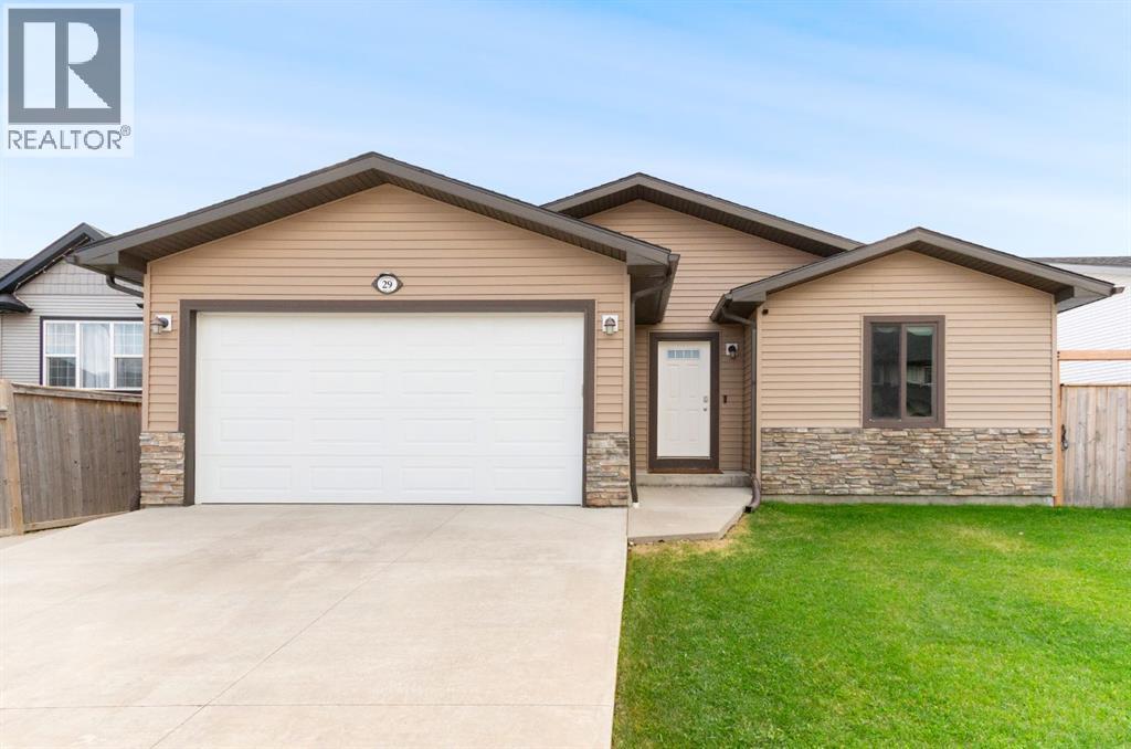 29 Sandpiper Dr, Didsbury, AB T0M 0W0