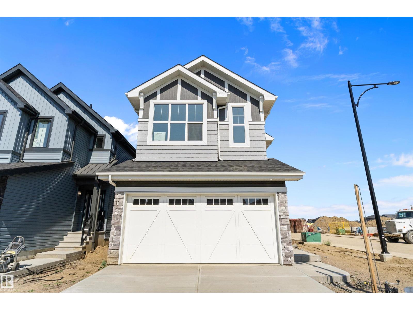 1113 Cristall Cres SW, Edmonton, AB T6W 2Z1