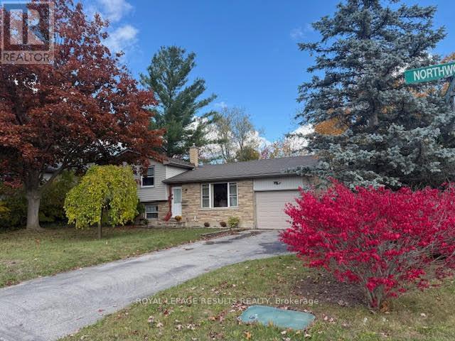 2 Northwood Pl, St. Thomas, ON N5P 2J4