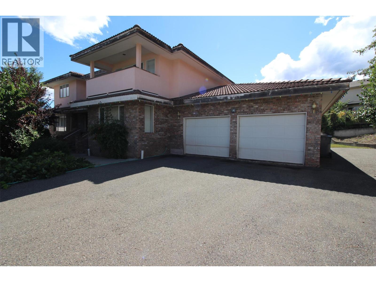 786 Gifford Ct, Kamloops, BC V1S 1K4